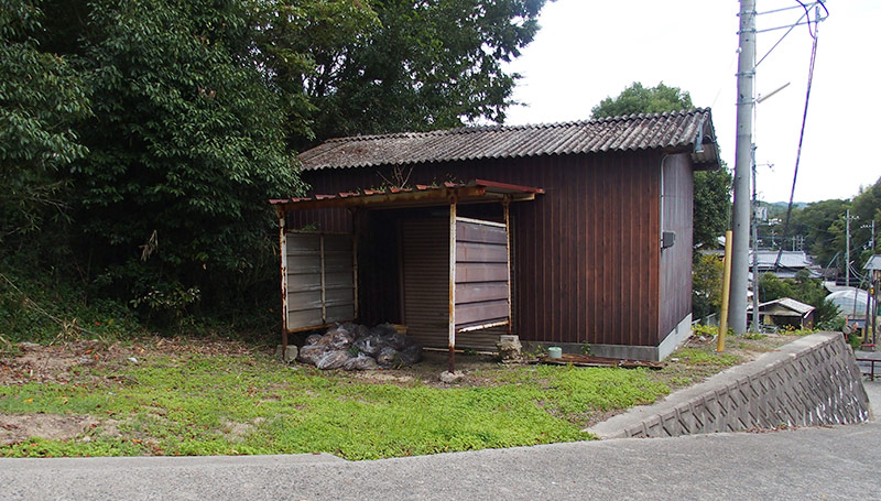 浜田省吾さんが幼少の頃に住んでた住居跡地は現在倉庫説